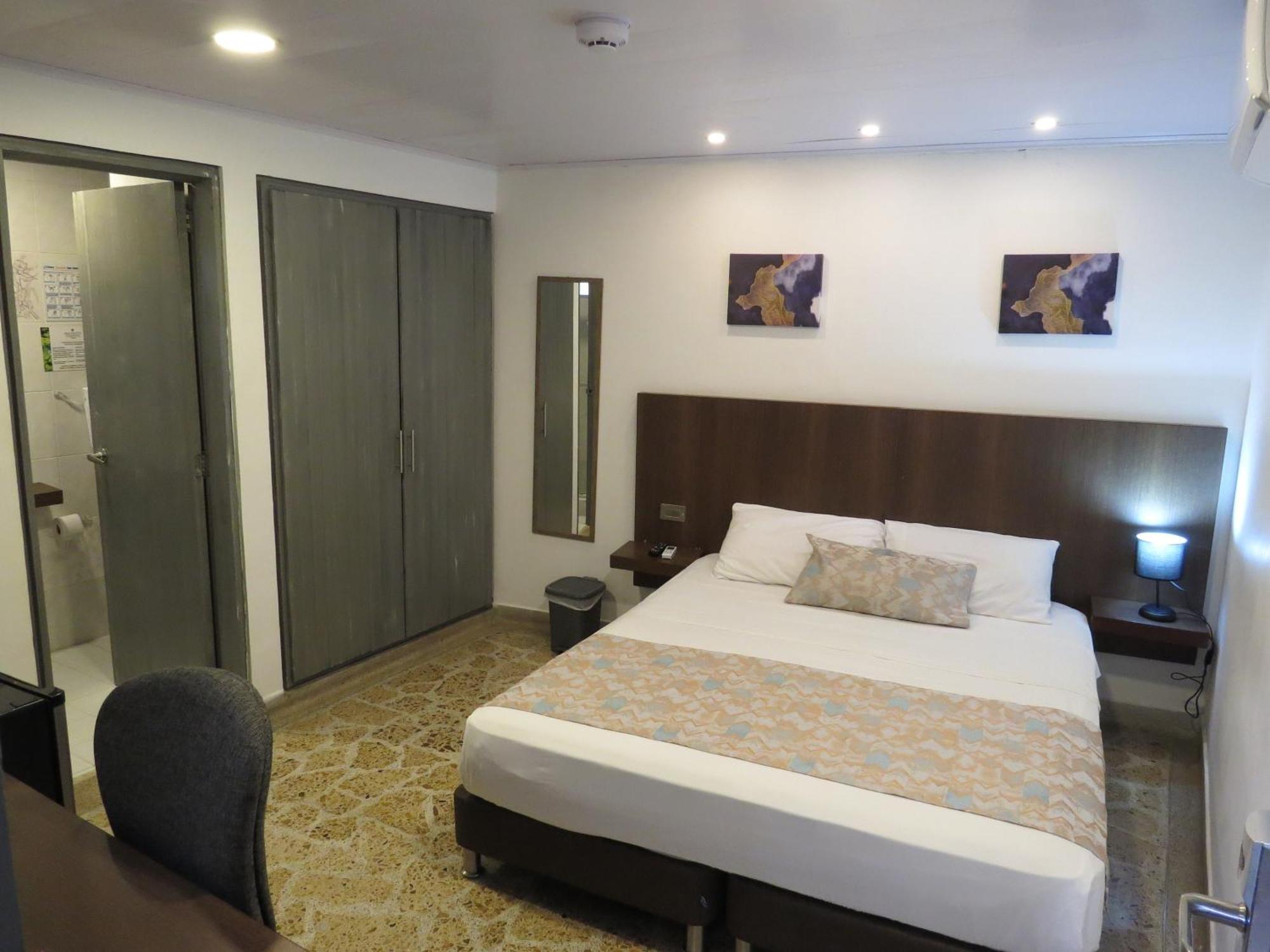 Hotel A & A Santa Alejandria Medellín Exteriör bild