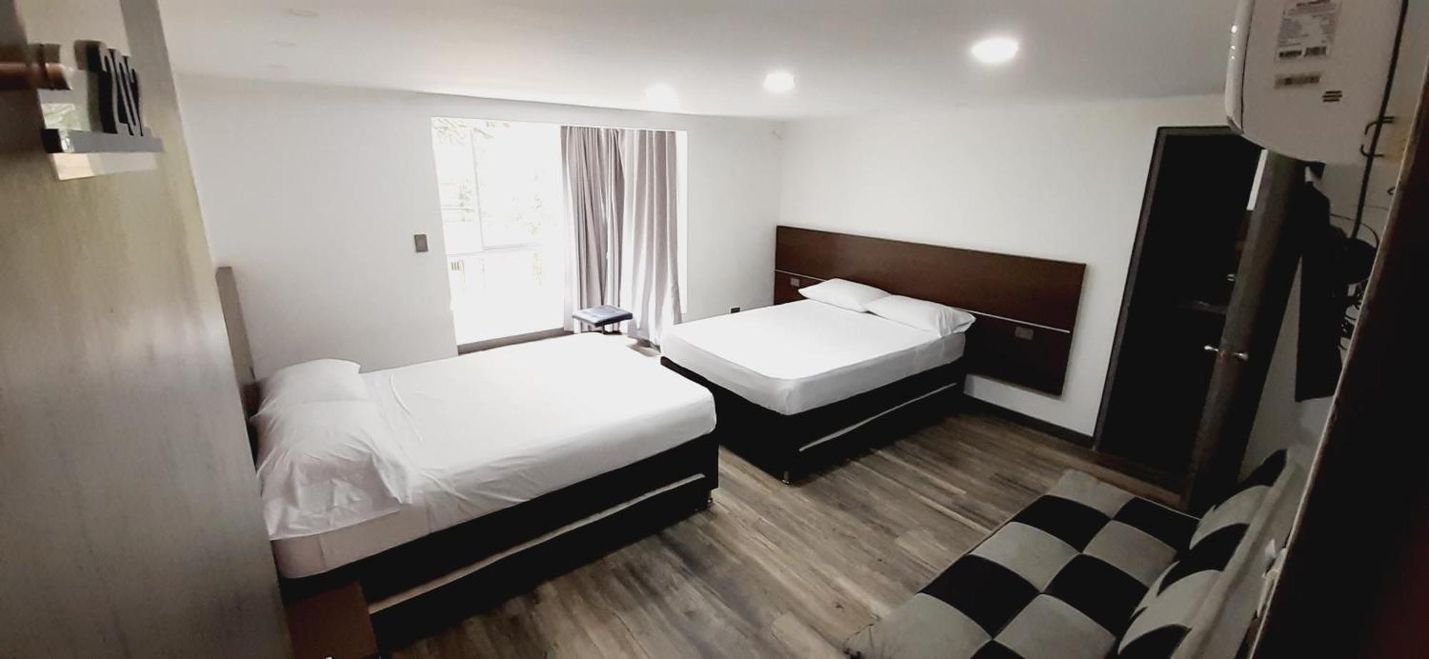 Hotel A & A Santa Alejandria Medellín Exteriör bild